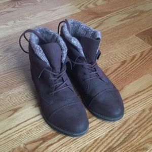 Purple lace up booties